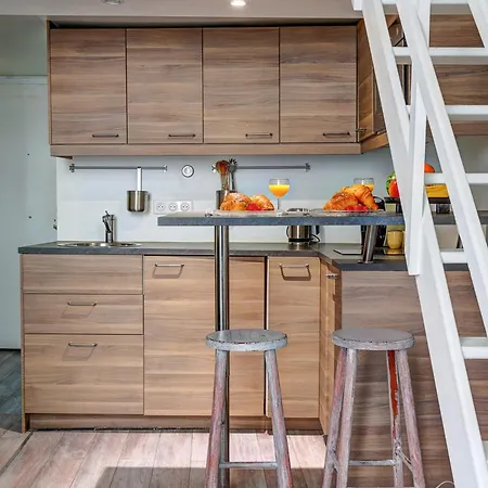 Apartment Near Place Des Vosges Appartamento Parigi